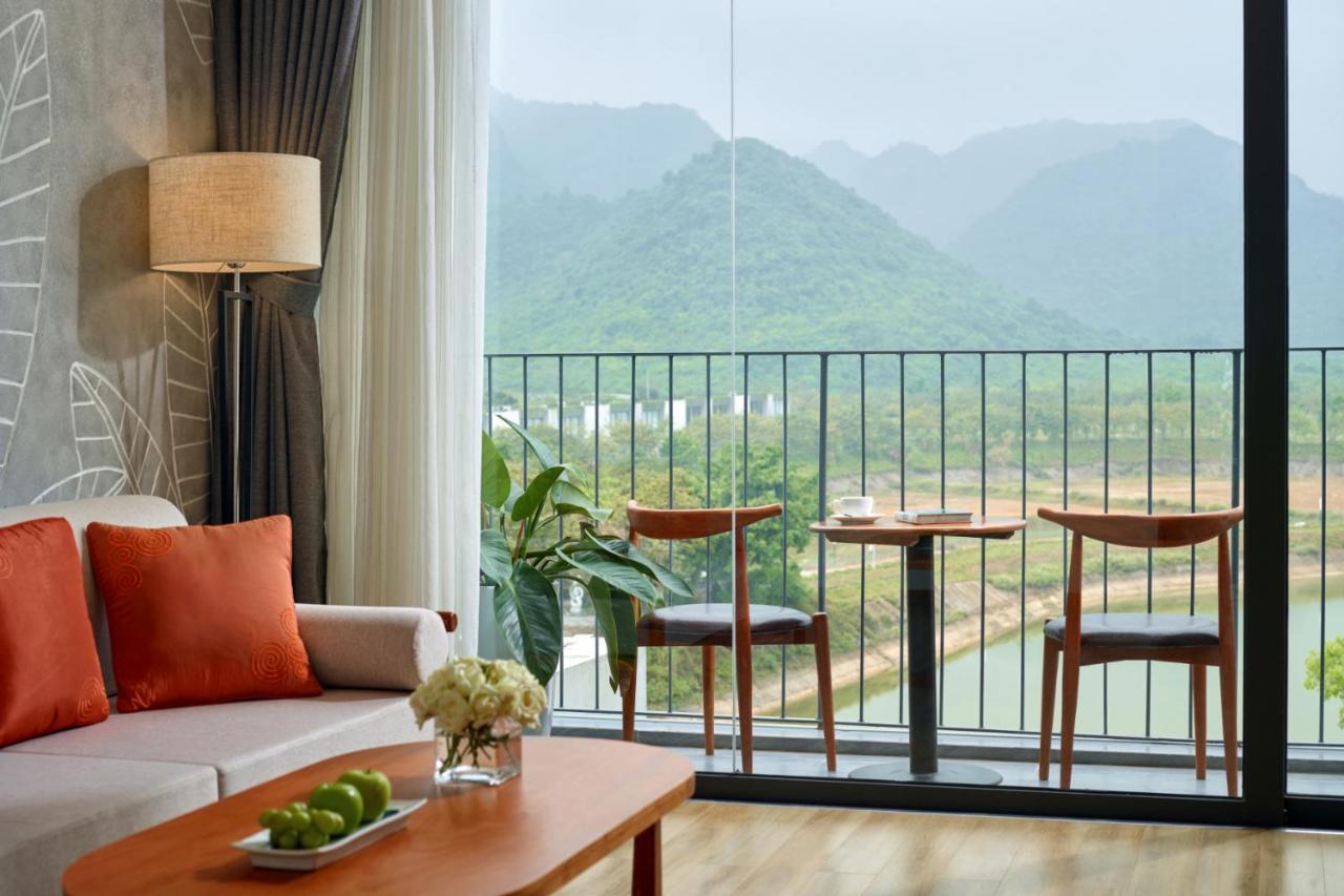 Wyndham Grand Vedana Ninh Binh Resort Exterior photo