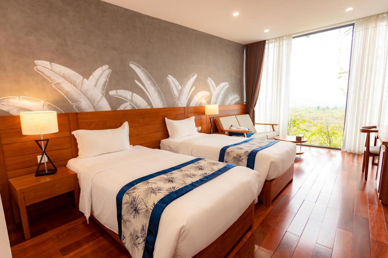 Wyndham Grand Vedana Ninh Binh Resort Exterior photo