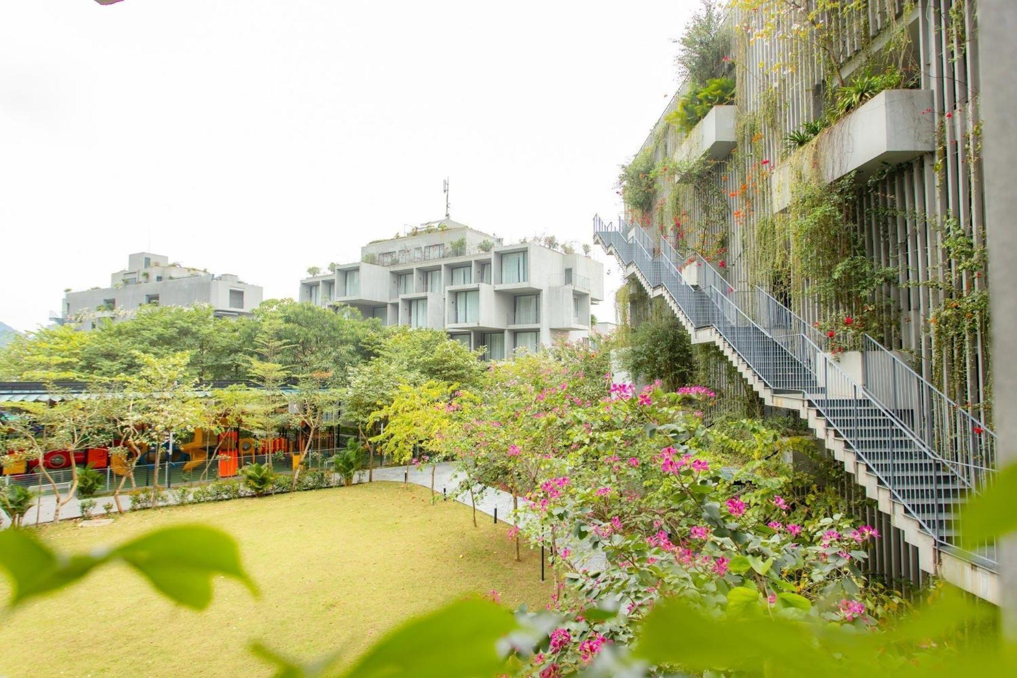 Wyndham Grand Vedana Ninh Binh Resort Exterior photo