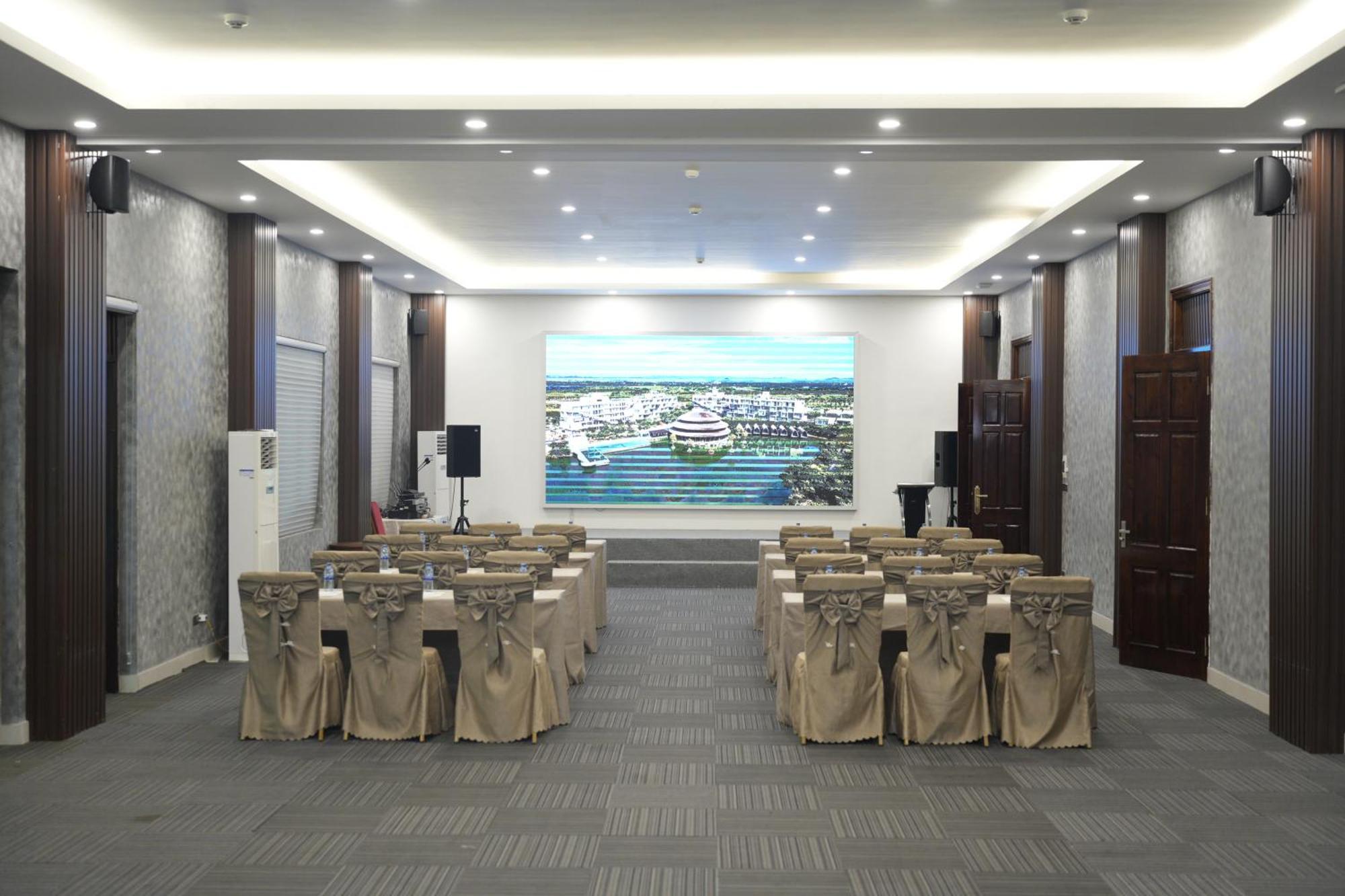 Wyndham Grand Vedana Ninh Binh Resort Exterior photo